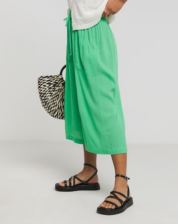 Green Crinkle Tie Waist Wide Leg Culotte