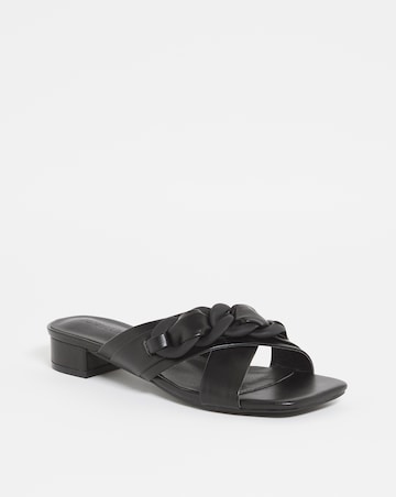Chain Detail Crossover Mule - Wide Fit (E)