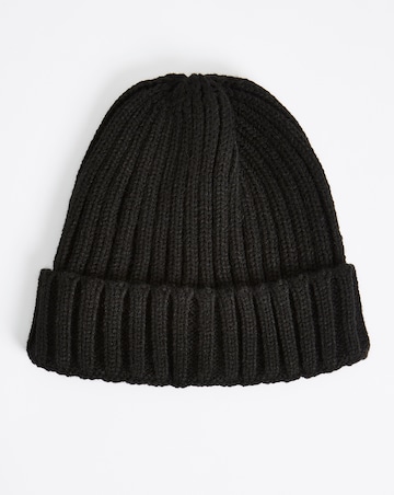 Black Fisherman Beanie Hat