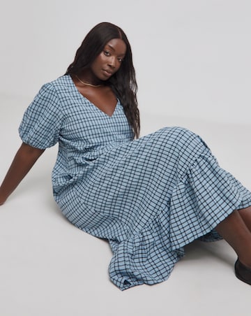Blue Check Textured Short Sleeve Midi Dress