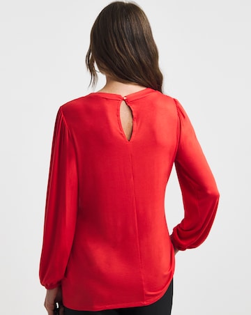 Keyhole Cut Out Raglan Sleeve Top