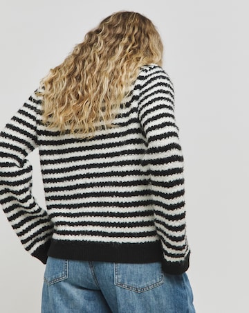 Simply Be Mono Stripe Boxy Boucle Cardigan