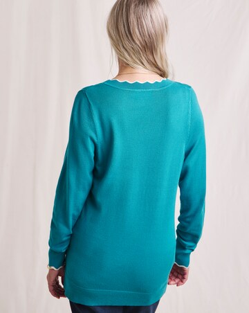 Julipa Scalloped V-Neck Jumper