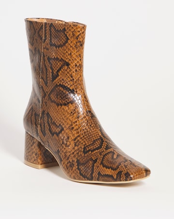 Block Heel Boot - Wide Fit (E)
