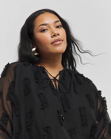 Sheer Volume Dobby Blouse