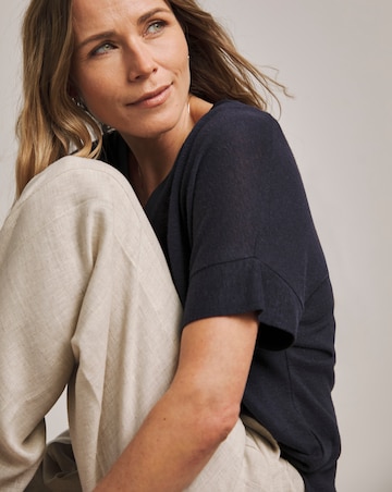 Anthology Navy Linen V-Neck T-Shirt