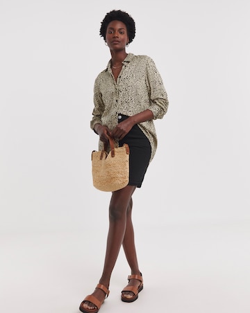 Dipped Back Viscose Shirt