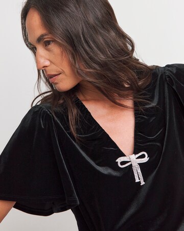 Black V-neck Short Sleeve Bow Detail Velvet Top