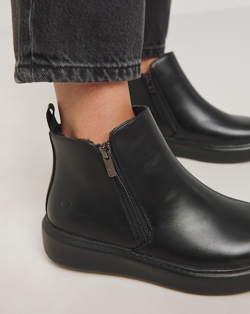 Heavenly Feet Senta Chelsea Boot Wide E Fit