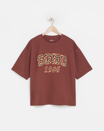 Burgundy Soho Graphic T-Shirt