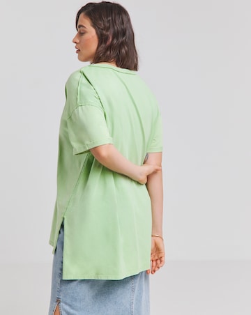 Simply Be Green Oversized Exposed Seam V Neck T-Shirt