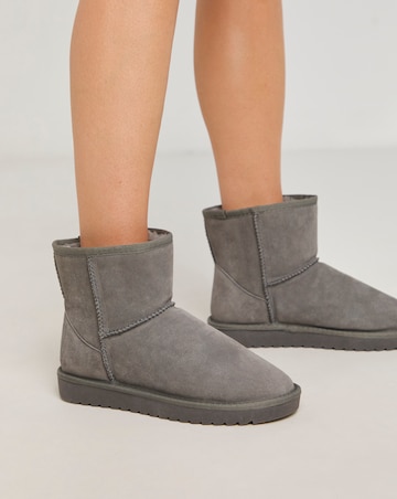 Sia Suede Warm Lined Snug Boots - Extra Wide Fit (EEE)