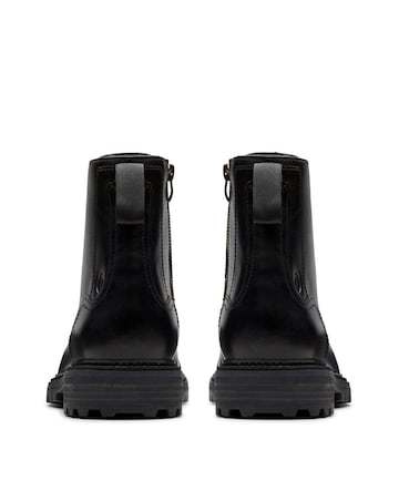 Clarks Ridge Boots