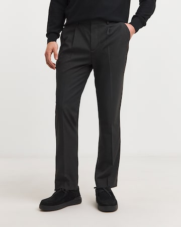 Regular Fit Pleat Front Stretch Formal Trouser