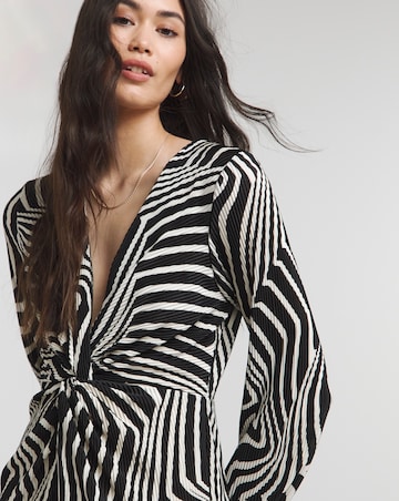 Mono Swirl Print Plisse Twist Front Midaxi Dress