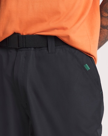 Snowdonia Black Shorts With Belt