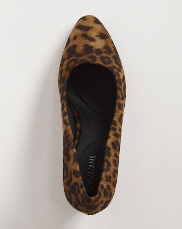 Comfort Flexible Court Shoe - Wide Fit (E)