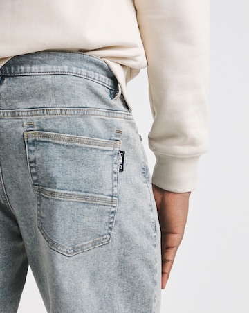 Union Wardrobe Classic Straight Stretch Jean