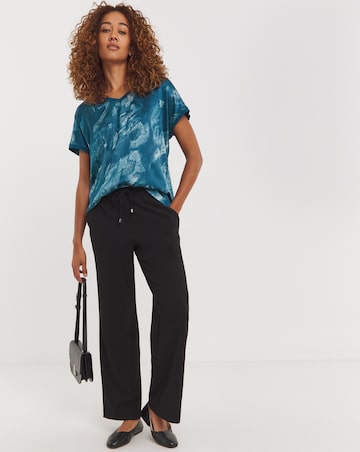 V Neck Printed Satin Front Longline Top