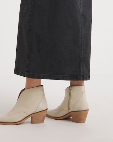 Alma Leather V Cut Western Ankle Boots - Standard Fit (D)