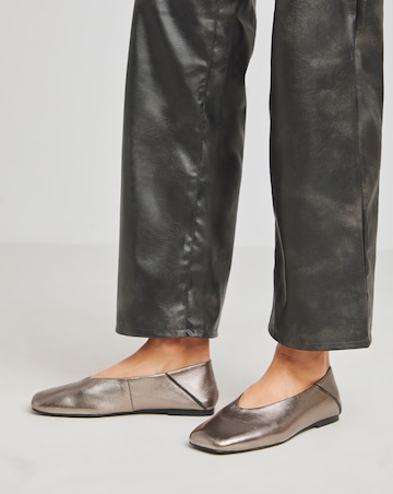 Primrose Soft Leather High Cut Ballerina Extra Wide EEE Fit