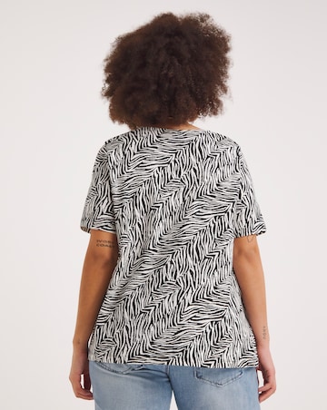 Zebra V Neck Floaty Tee