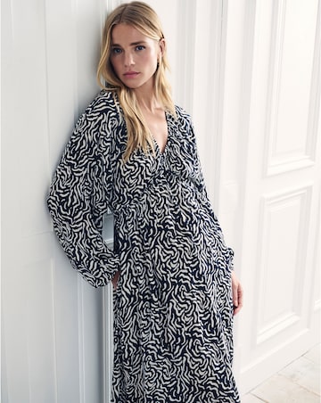 Nobody's Child Black Printed Iris Midaxi Dress