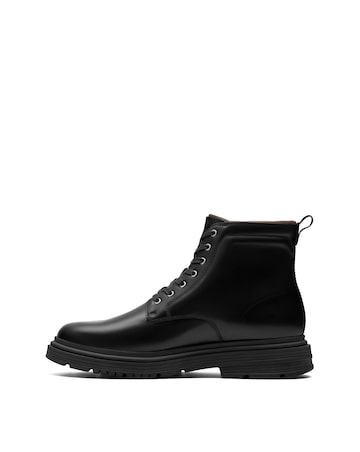 Clarks Badbury Hi Wp Boots - Black Leather