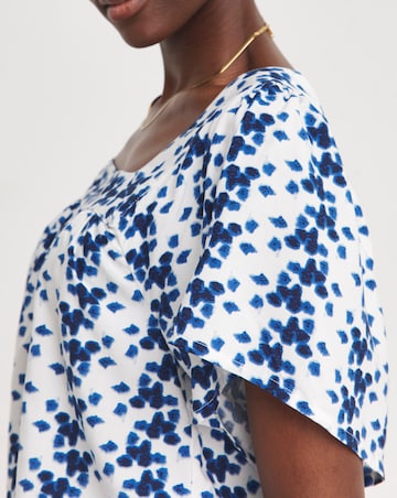 Square Neck Half Sleeve Top