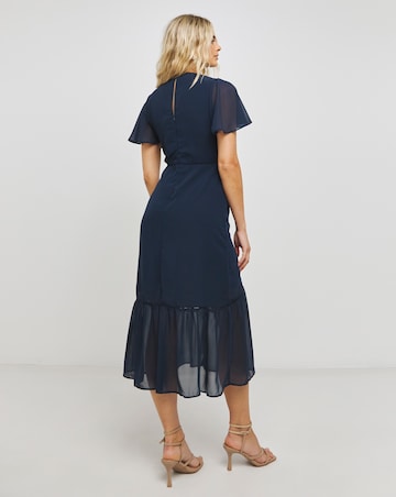 Hope & Ivy Embroidered Dobby Midi Dress