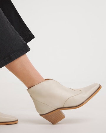 Alma Leather V Cut Western Ankle Boots - Standard Fit (D)