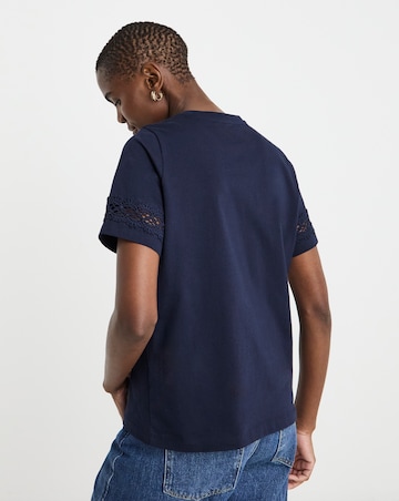 Pure Cotton Crew Neck Short Sleeve Lace Insert T-shirt