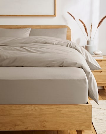 Easy Care Plain Dye Extra Deep Fitted Sheet