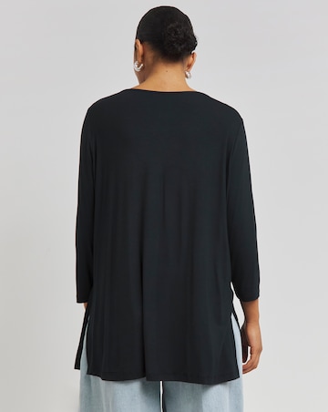 Black 3/4 Sleeve Criss Cross Longline Top