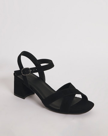 Block Heel Crossover Vamp Sandal E Fit