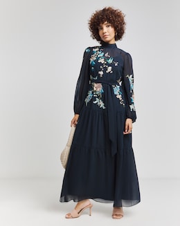 Hope &amp; Ivy Reine Navy Embroidered Midaxi Dress