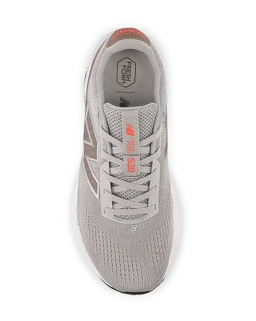 New Balance 520 Trainers
