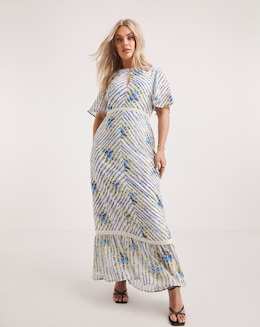 Hope &amp; Ivy Hedda Floral Maxi Dress