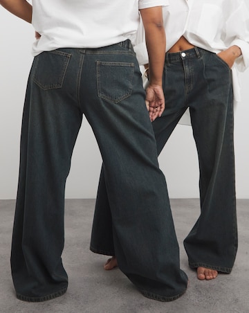 Green Cast Pleat Detail Wide Leg Jean