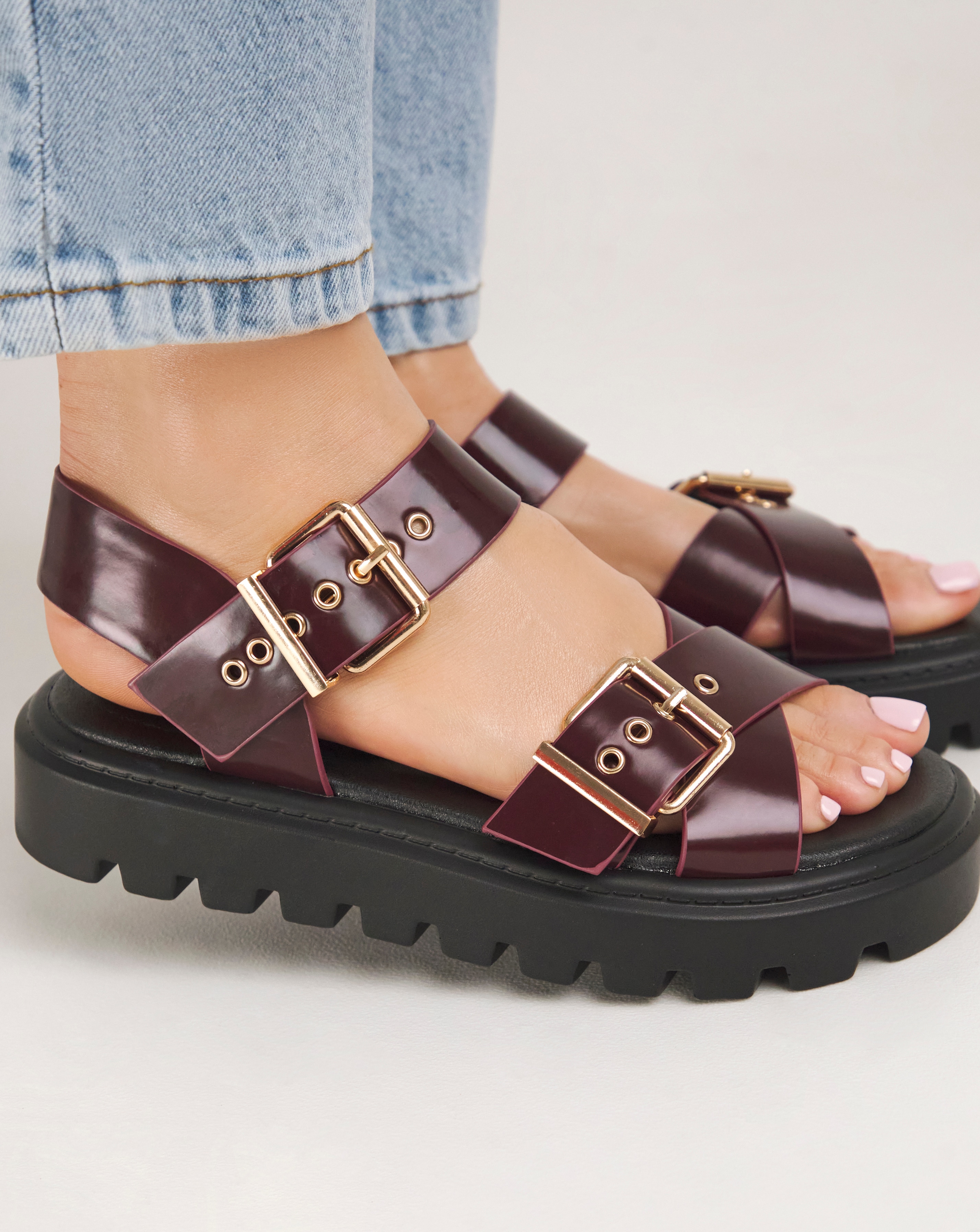 Two Part Buckle Chunky Sandal Wide | Crazy Clearance