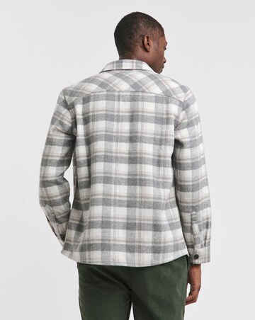 Double Pocket Check Overshirt