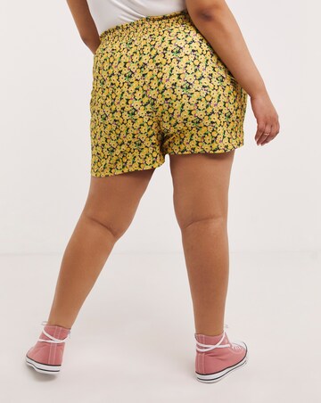 Floral Print Textured Shorts