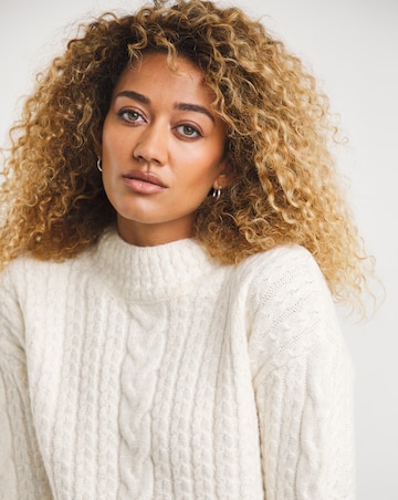 Cable Turtle Neck Jumper