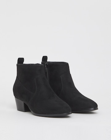 Ophelia Low Block Heel Ankle Western Boot - Extra Wide Fit (EEE)