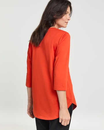 Longline Curved Hem 3/4 Sleeve Top