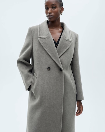 Mango Coat Eye