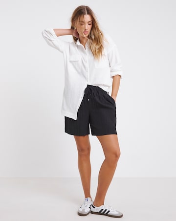 Simply Be Black Tencel Crinkle Shorts