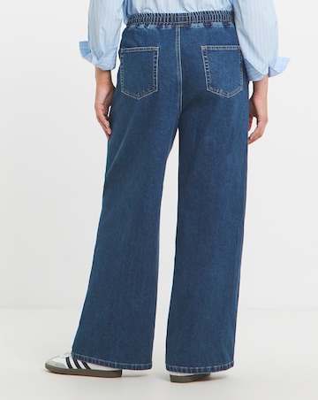 Mid Wash Tie Waist Jogger Jeans