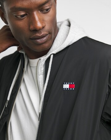 Tommy Jeans Entry Badge Bomber