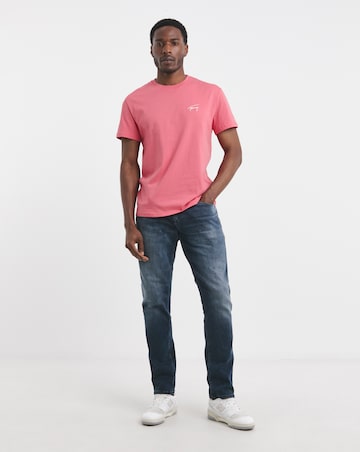 Tommy Jeans Short Sleeve Signature T-Shirt - Pink